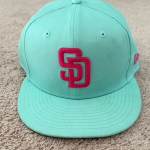 San Diego Padres 2025 City Connect Baseball Hat- size 7.5 Like new